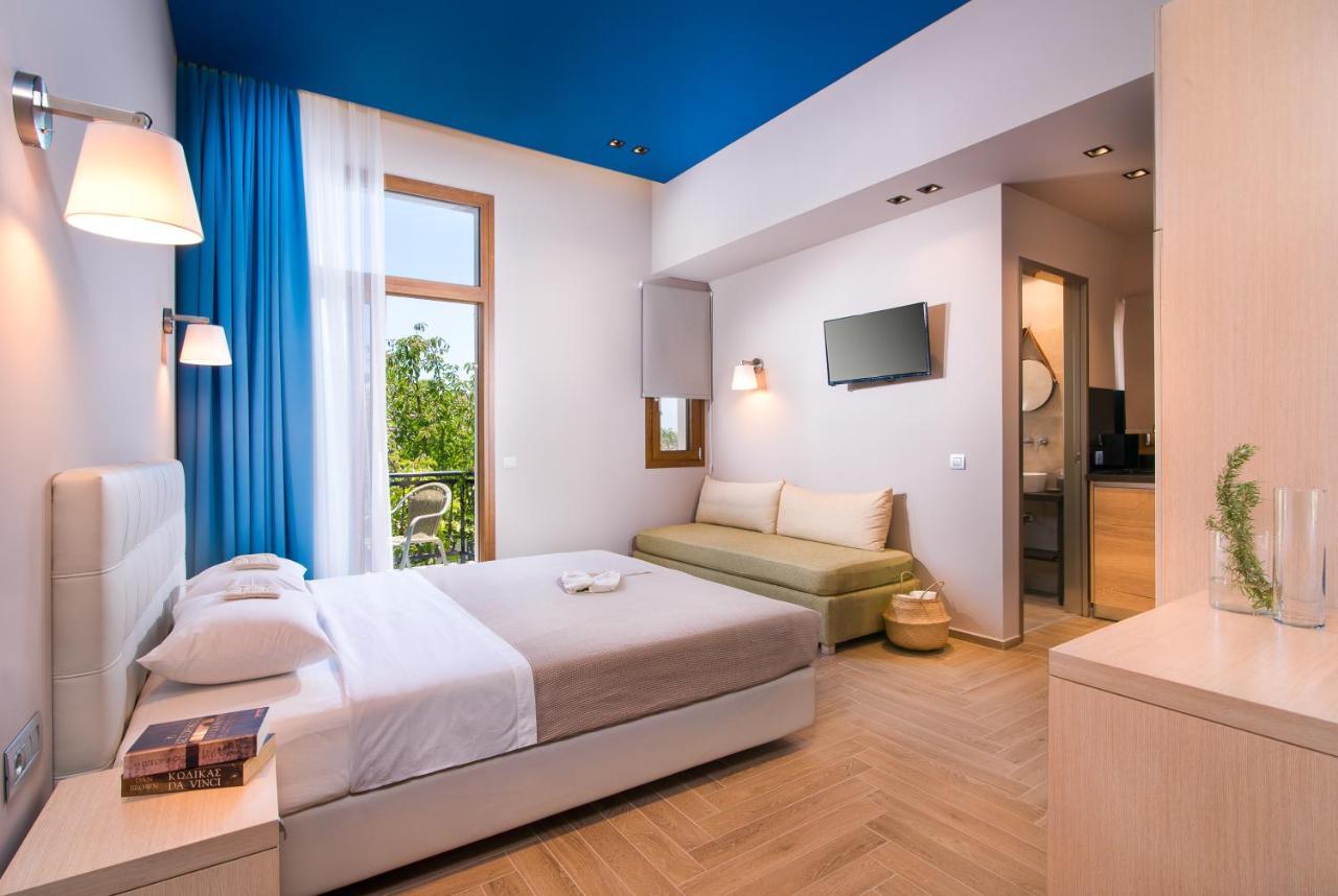 On The Rocks Aparthotel Theologos  Exterior photo