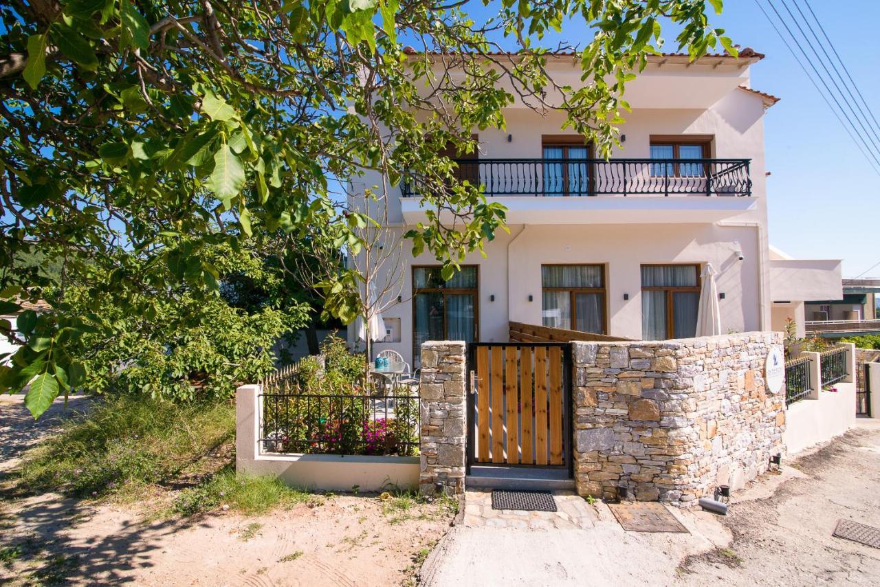 On The Rocks Aparthotel Theologos  Exterior photo